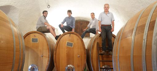 Un'etichetta del passato per festeggiare i 100 anni di Garrone Un'etichetta del passato per festeggiare i 100 anni di Garrone