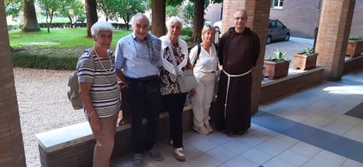 Consegnate a Roma le firme per scongiurare la chiusura del convento dei cappuccini domesi