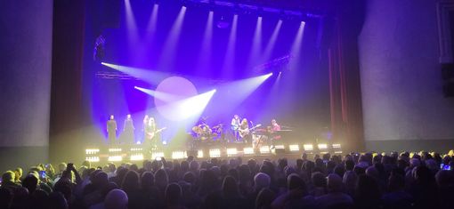 I Pink Sonic infiammano La Fabbrica