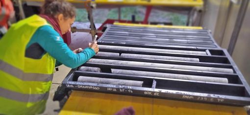 "Le scoperte del viaggio al centro della Terra", un incontro di divulgazione scientifica "Le scoperte del viaggio al centro della Terra", un incontro di divulgazione scientifica