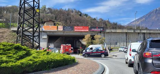 Incidente alla rotonda di Regione Nosere FOTO