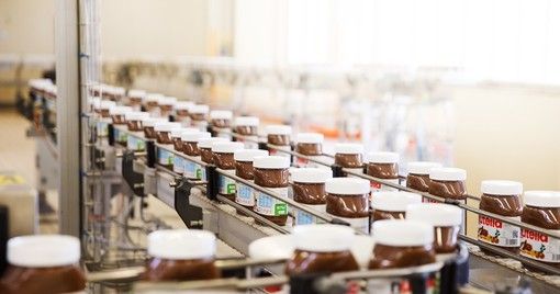 La Nutella vegana arriverà sugli scaffali dei supermercati dal prossimo autunno La Nutella vegana arriverà sugli scaffali dei supermercati dal prossimo autunno