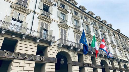 La Regione finanzia i primi 25 distretti del commercio La Regione finanzia i primi 25 distretti del commercio