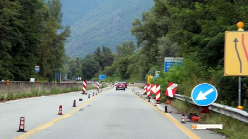 Il restringimento sulla superstrada a Villadossola: la situazione è così da ormai 2 anni