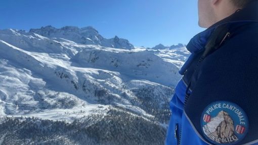 Svizzera, non sottovalutare il pericolo valanghe Svizzera, non sottovalutare il pericolo valanghe