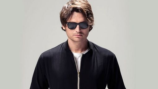 &quot;Sono Cambiato&quot;: Angelo Duro in scena alla Fabbrica