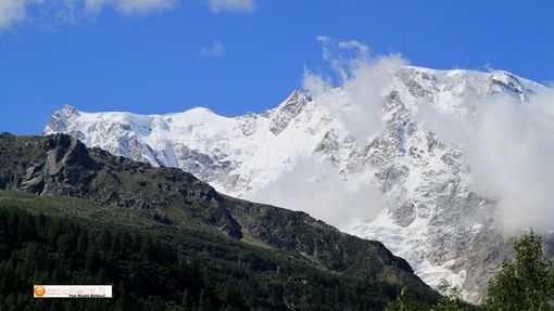 Oltre 24 gradi sul ghiacciaio del Belvedere Oltre 24 gradi sul ghiacciaio del Belvedere
