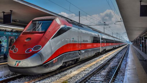Sciopero treni 26 maggio, FS Italiane: regolari gli Intercity Sciopero treni 26 maggio, FS Italiane: regolari gli Intercity
