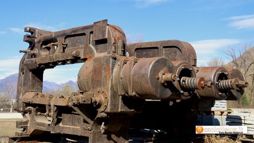 Un monumento per ricordare l'era industriale villadossolese   FOTO Un monumento per ricordare l'era industriale villadossolese   FOTO