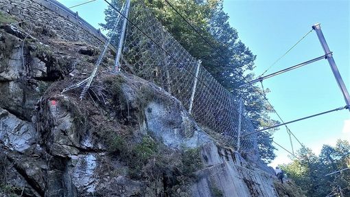 Completata la messa in sicurezza della scarpata lungo la SS337 a Ribellasca