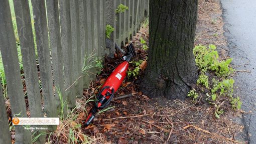 Immondizia abbandonata in diverse via di Villadossola Immondizia abbandonata in diverse via di Villadossola