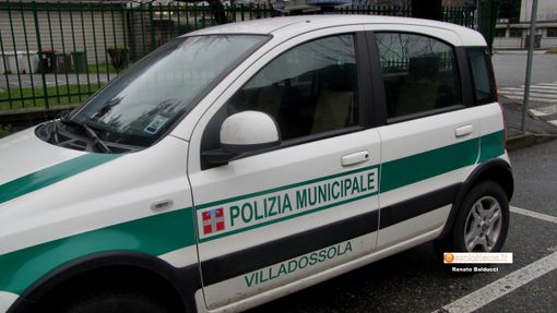 Villadossola, un vigile in partenza e uno in arrivo Villadossola, un vigile in partenza e uno in arrivo