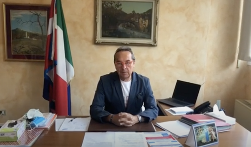 Il sindaco replica al Pd: “Sull'ordinanza di bollitura dell'acqua accuse vergognose e maligne” Il sindaco replica al Pd: “Sull'ordinanza di bollitura dell'acqua accuse vergognose e maligne”