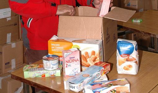 Colletta alimentare, nel Vco raccolte più di 32 tonnellate di cibo Colletta alimentare, nel Vco raccolte più di 32 tonnellate di cibo