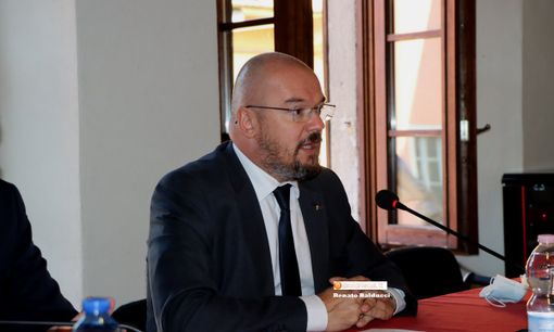 “Con proposta Lega su concessioni idroelettriche i 'padroni delle acque' saranno i fondi finanziari internazionali” “Con proposta Lega su concessioni idroelettriche i 'padroni delle acque' saranno i fondi finanziari internazionali”