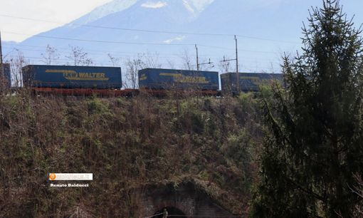 Cresce l'inquinamento acustico lungo la linea ferroviaria del Sempione Cresce l'inquinamento acustico lungo la linea ferroviaria del Sempione