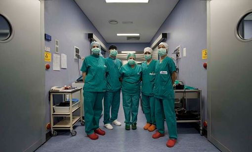 Medici in fuga, in Piemonte 4 su 10 pronti a lasciare il posto fisso per diventare "gettonisti": lavorare meno e guadagnare di più Medici in fuga, in Piemonte 4 su 10 pronti a lasciare il posto fisso per diventare "gettonisti": lavorare meno e guadagnare di più