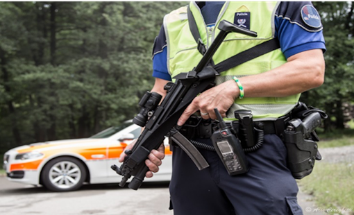 Truffe al cambio, due uomini arrestati in Ticino: uno dei due è residente in Italia