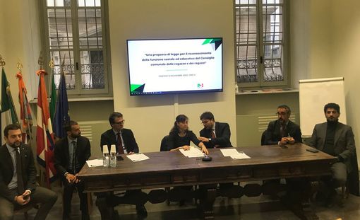 Il Pd lancia i Consigli comunali dei ragazzi: &quot;La democrazia si impara da piccoli&quot;