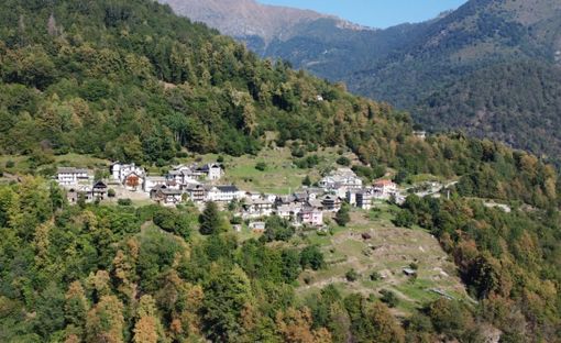 Foto: Barboniga, frazione alta di Montescheno