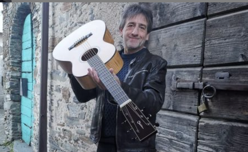 Dario Fornara in concerto al castello di Vogogna Dario Fornara in concerto al castello di Vogogna