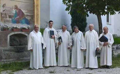 Con la ‘Schola gregoriana del Sacro Monte Calvario’ partono i concerti per la Settimana Santa Con la ‘Schola gregoriana del Sacro Monte Calvario’ partono i concerti per la Settimana Santa