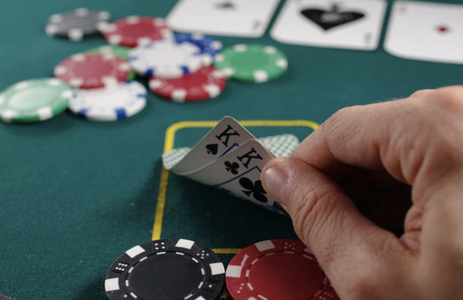 Come raggiungere le ultime fasi di un torneo di poker online Come raggiungere le ultime fasi di un torneo di poker online