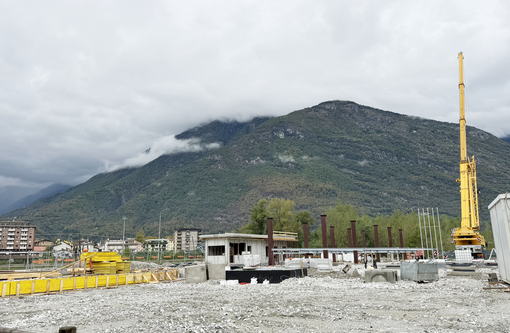 Nuovo distributore Enercoop, proseguono i lavori in via Piave