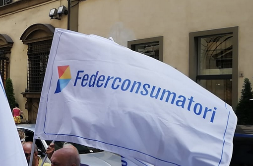 L’antitrust sanziona le compagnie telefoniche, interessati diversi cittadini del Vco