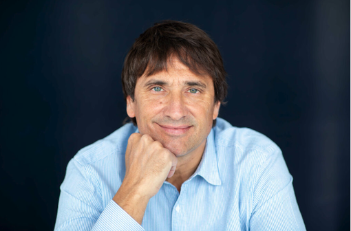Al via La Fabbrica di Carta 2024: il taglio del nastro con Matteo Lancini Al via La Fabbrica di Carta 2024: il taglio del nastro con Matteo Lancini