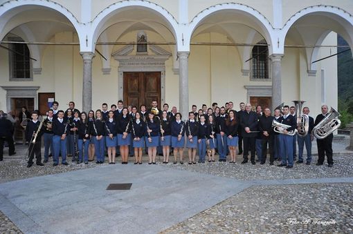 Bannio, la banda musicale festeggia Santa Cecilia