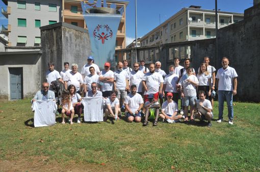 Le aziende sostengono Sportivamente S.C.S. Le aziende sostengono Sportivamente S.C.S.