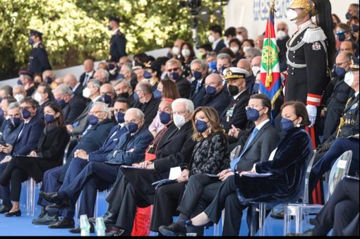 Borghi: "Grazie a tutte le poliziotte e i poliziotti in divisa che prestano il loro prezioso servizio a favore della nostra Repubblica" Borghi: "Grazie a tutte le poliziotte e i poliziotti in divisa che prestano il loro prezioso servizio a favore della nostra Repubblica"