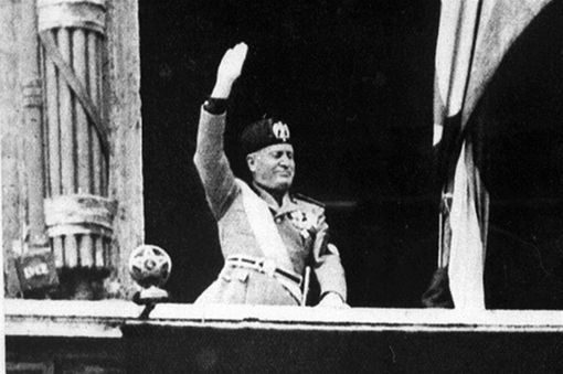Losanna, nel 1937 la laurea ad honorem a Mussolini: “Grave errore, ma non va ritirata” Losanna, nel 1937 la laurea ad honorem a Mussolini: “Grave errore, ma non va ritirata”