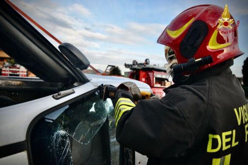 Dalla Regione 500 mila euro per il supporto all'attività dei Vigili del fuoco volontari del Piemonte Dalla Regione 500 mila euro per il supporto all'attività dei Vigili del fuoco volontari del Piemonte