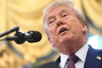 Trump e l'annuncio sull'autismo: "Parlerà di un collegamento con uso paracetamolo in gravidanza "
