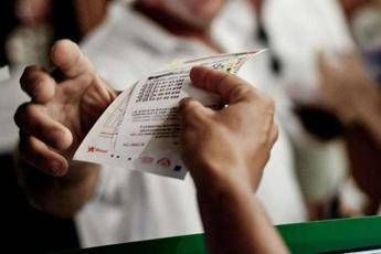 SuperEnalotto, estratta la combinazione vincente oggi 15 novembre