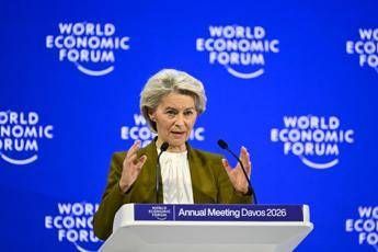 Von der Leyen a Davos: "Costruire indipendenza Europa, vecchio ordine non tornerà"
