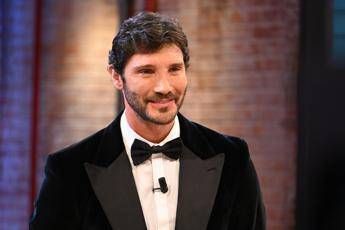 Ascolti tv, 'Affari tuoi' conquista la prima serata e vince con il 23,4% share