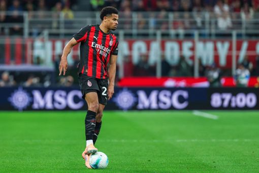 Athekame salva il Milan in extremis, è 2-2 contro il Pisa