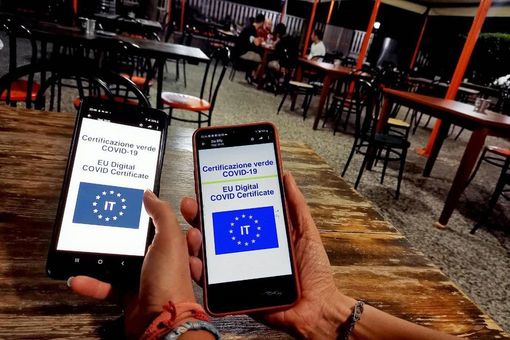 Coldiretti approva il Green pass: “Serve per evitare un nuovo blocco della filiera alimentare”