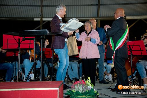 In 400 alla cerimonia per la cittadinanza onoraria al dottor Audo FOTO E VIDEO In 400 alla cerimonia per la cittadinanza onoraria al dottor Audo FOTO E VIDEO