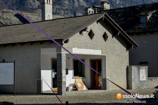 Una raccolta di detersivi per gli Amici dei bambini cardiopatici Una raccolta di detersivi per gli Amici dei bambini cardiopatici