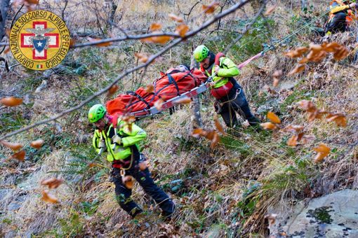 Esercitazione congiunta del Soccorso alpino svizzero e piemontese Esercitazione congiunta del Soccorso alpino svizzero e piemontese