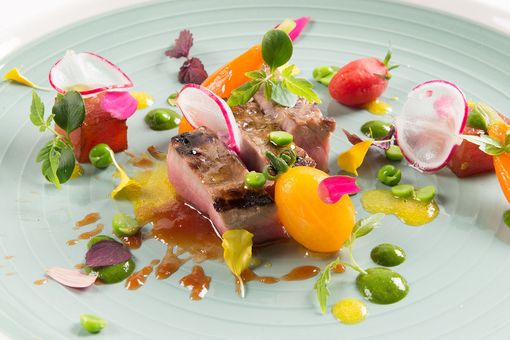 Ristorante della vicina Losanna entra nella Top 10 dei luoghi gastronomici della citta: peccato che non esista