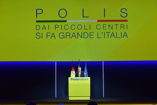 Polis, negli uffici postali di 7mila Comuni la Casa dei servizi digitali Polis, negli uffici postali di 7mila Comuni la Casa dei servizi digitali
