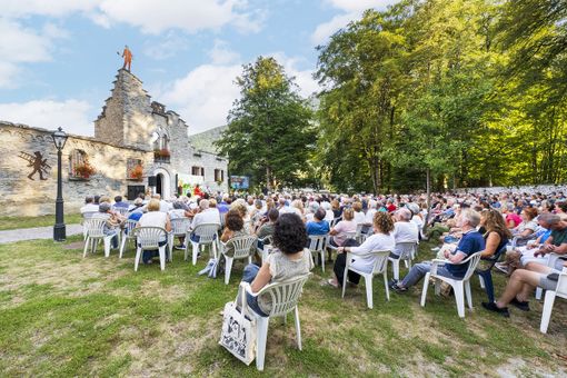 Sentieri e Pensieri, già 5000 prenotazioni per gli incontri con gli autori Sentieri e Pensieri, già 5000 prenotazioni per gli incontri con gli autori