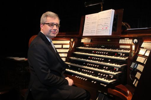 Alessandro La Ciacera in concerto al santuario di S.Antonio ad Anzino Alessandro La Ciacera in concerto al santuario di S.Antonio ad Anzino