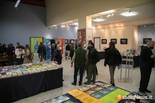 Ultimo giorno di presentazioni a ‘La Fabbrica di Carta’ Ultimo giorno di presentazioni a ‘La Fabbrica di Carta’