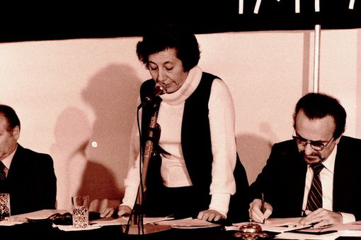 Grande partecipazione per l'ultimo saluto a Franca Olmi Grande partecipazione per l'ultimo saluto a Franca Olmi